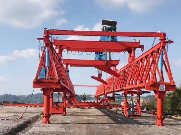 50噸以上架橋機的價格是否與其使用壽命和耐用性相關(guān)?