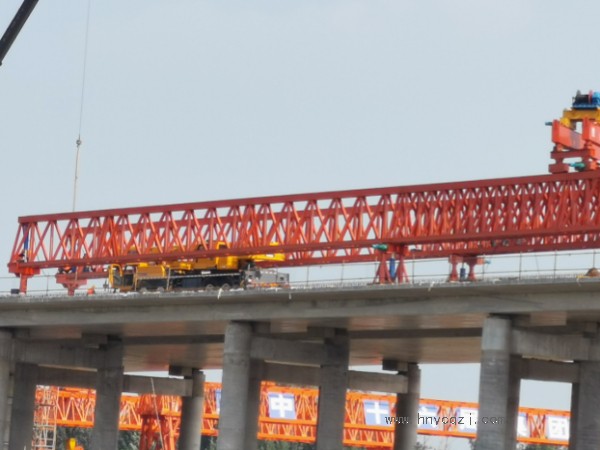 如何確保在購買50噸以上架橋機時獲得合理的價格？