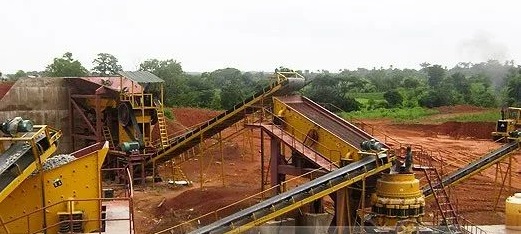 <b>砂石廠的破碎機用哪種？</b>